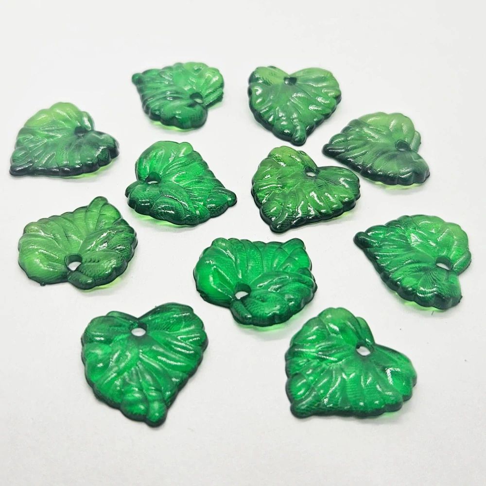 Lístky, 16x16mm, 17ks