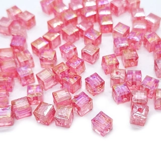 Plastová kostka, AB efekt, růžová, 6x6x6 mm, 25ks
