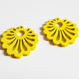 Dřevěný výsek, 25x23mm, žlutá, 2ks