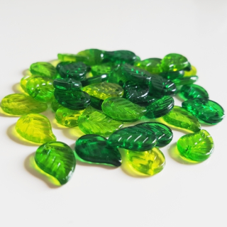 Plastové lístky, 9x14mm, 50ks